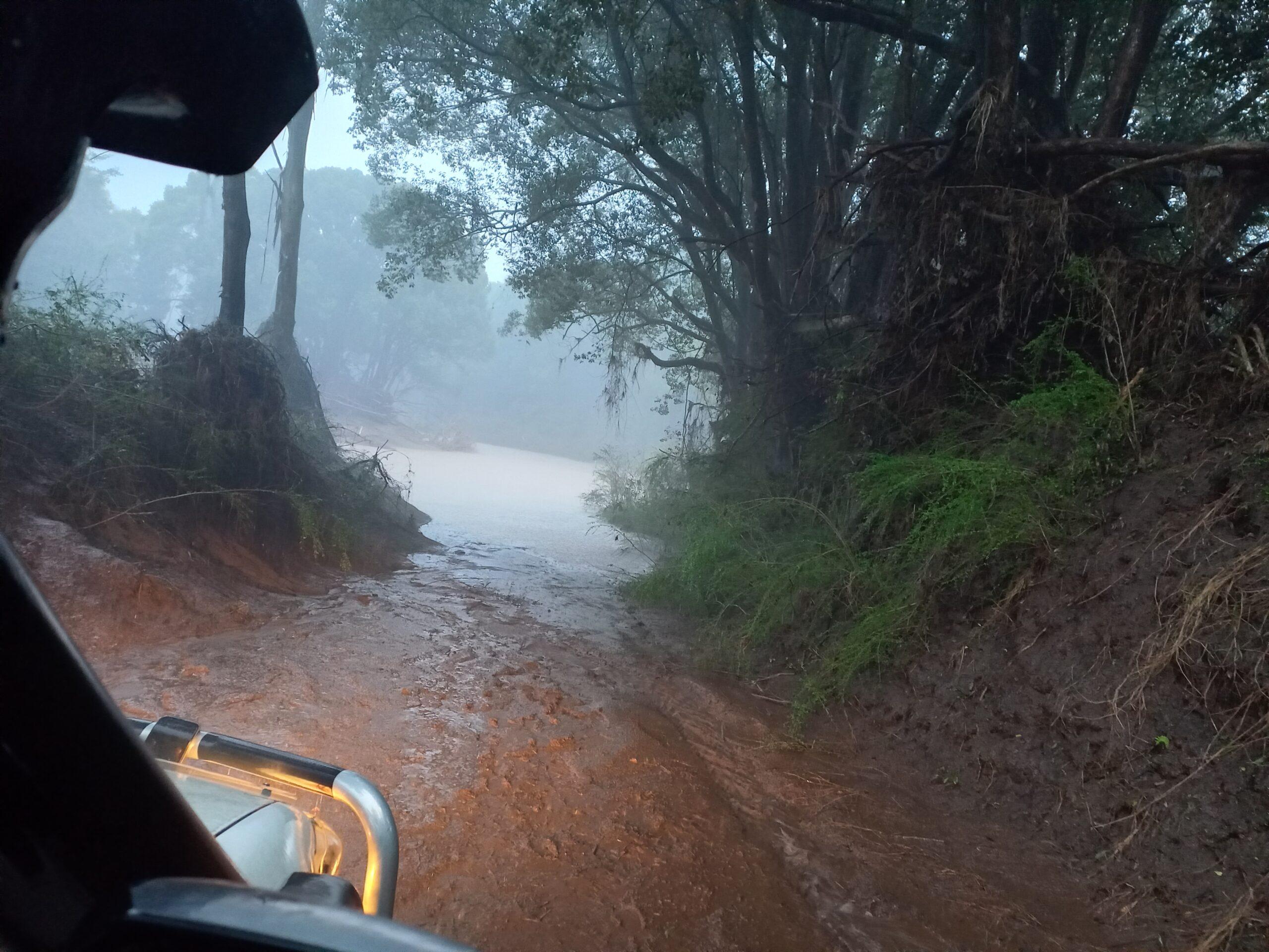Flood at Coopers Creek, NSW. Photo Oliver Costello.